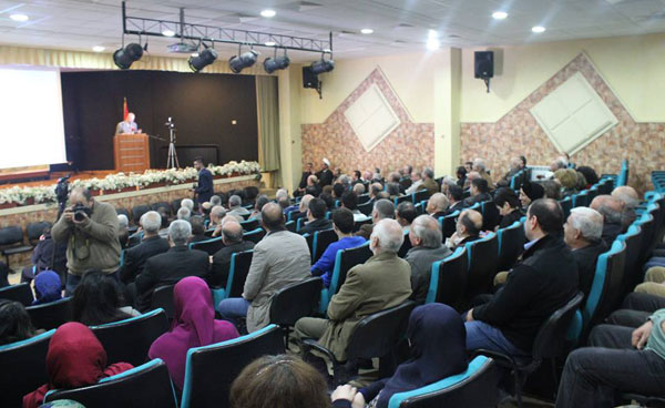 الهرمل تحتفل بعيد المعلم